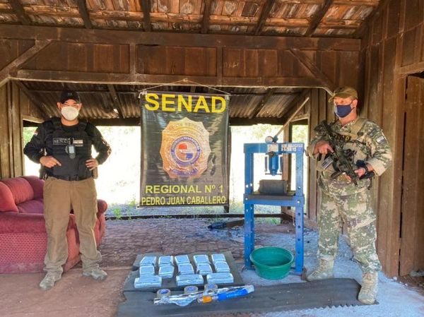 Detectan laboratorio clandestino de cocaína en predio rural de Pedro Juan Caballero