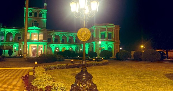 La Nación / Palacio de López viste de verde por semana del trasplante