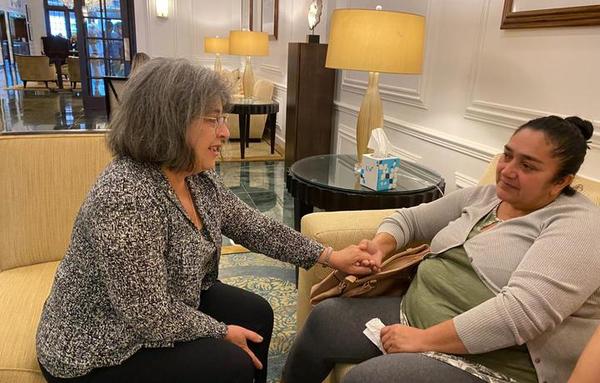 Mamá de Leidy Luna se reunió con la alcaldesa de Miami