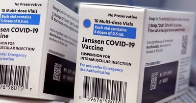 La Nación / Borba viaja a EEUU para negociar vacunas de J&J, de una sola dosis