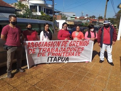 AFECTADOS POR EL CIERRE DE LA FRONTERA SIGUEN EN PIE DE GUERRA