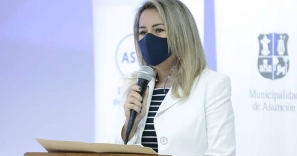 La Nación / Comuna realizó entrega de fondos