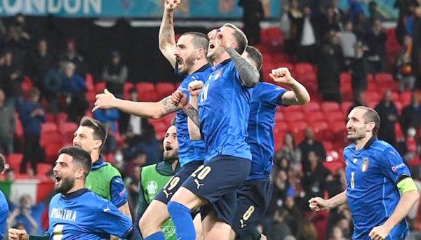 Crónica / Eurocopa: Italia es finalista
