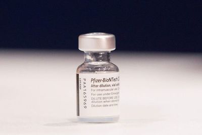 Salud anuncia vacunación masiva con dosis Pfizer donadas por EE.UU - Nacionales - ABC Color