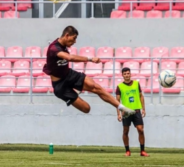 OLEARIENSE DA EL SALTO AL FÚTBOL INCAICO