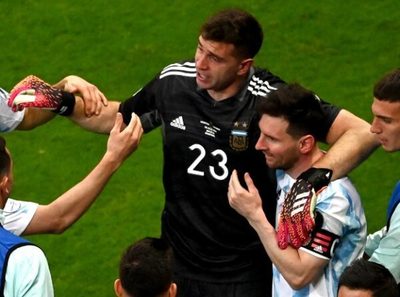 Argentina supera a Colombia en penales y está en la final