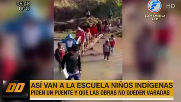 Abandono estatal: Así van los niños indígenas a una escuela en Caazapá