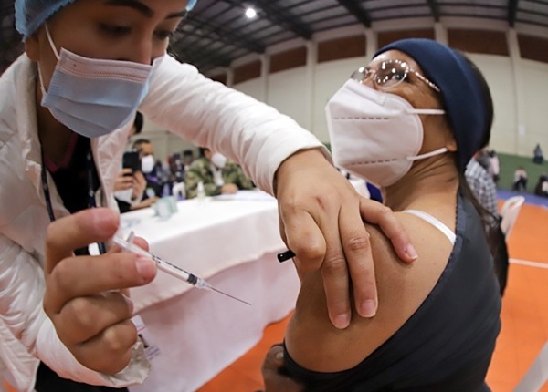 Vacunas donadas por Estados Unidos llegarán en viernes