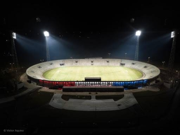 Diario HOY | Encarnacenos quieren que Yacyretá cumpla y termine su estadio