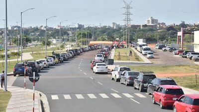 Sindicato de Médicos celebra datos alentadores tras vacunación