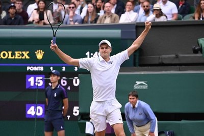 Roger Federer, eliminado de Wimbledon por Hurkacz en cuartos de final