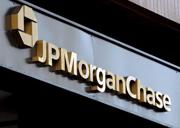 JP Morgan y Deutsche Bank cierran sus oficinas de representación en México - MarketData