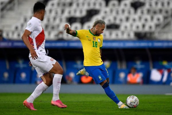 Primer entrenamiento de Brasil con la mira puesta en la final con Argentina - Fútbol Internacional - ABC Color