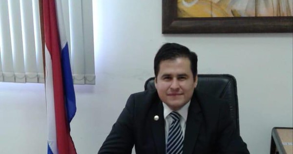La Nación / Junta Municipal expresa su apoyo al juez de la Niñez de la zona de frontera