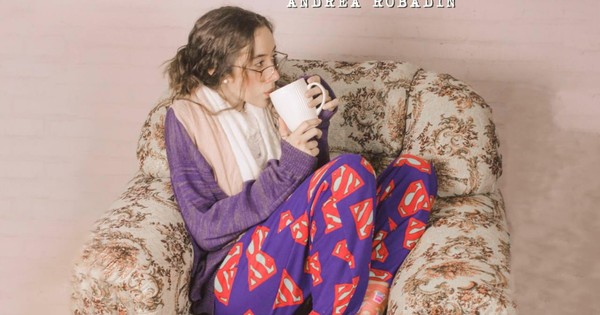 La Nación / Andrea Robadín presente su nuevo single “Un poco más”