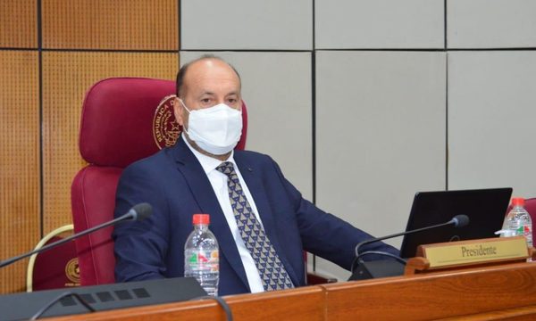 Salomón vincula crimen de Jorge Ríos con el narcotráfico y se retracta