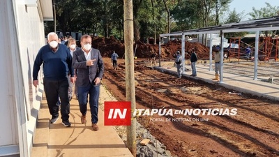 DIRECTOR DE LA EBY VISITÓ PABELLÓN EN CONSTRUCCIÓN.