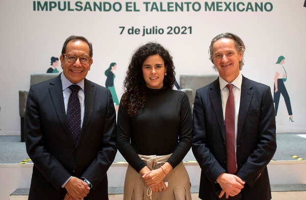 México busca sumar a 400.000 becarios a programa de jóvenes al cierre de 2021 - MarketData