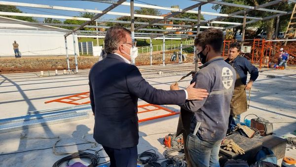 Hospital Respiratorio de Encarnación contará con 32 camas más de Terapia Intensiva