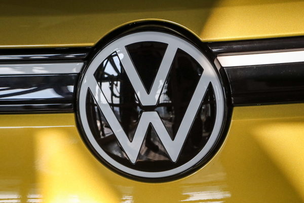 México alerta a consumidores por posible falla en autos Volkswagen - MarketData