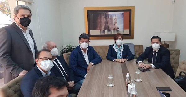 La Nación / Titular del PLRA, Alegre, irá a juicio oral y público