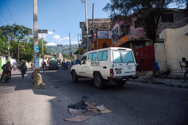 La policía abatió a 4 y detuvo a 2 de los responsables de matar a Moise, el presidente de Haití - Mundo - ABC Color
