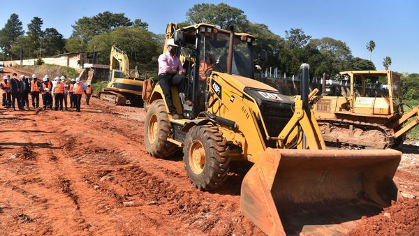 A casi 2 años de adjudicación, inician obras en Costanera Sur