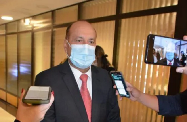 Salomón pide disculpas a familia de Jorge Ríos tras repudio por sus declaraciones - Noticiero Paraguay