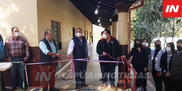 SAN COSME: INAUGURAN PABELLÓN EN LOMAS VALENTINAS