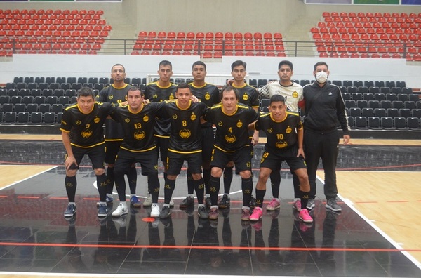 Atenas vence a Varadero FC y se queda con el choque de punteros