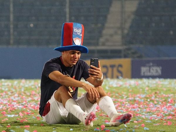 “Nos volveremos a ver”, la despedida de Santiago Arzamendia - Cerro Porteño - ABC Color