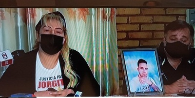 Madre de Jorge Ríos lamenta declaraciones de Oscar Salomón: "Me siento más muerta que nunca" - ADN Digital