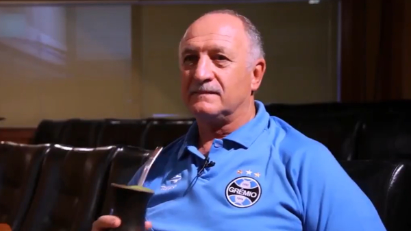 Luiz Felipe Scolari es una vez más entrenador de Gremio