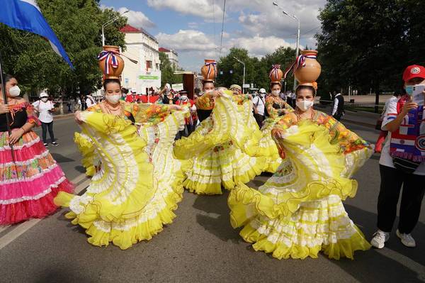 Ballet paraguayo se destaca por su destreza y belleza en Rusia | .::Agencia IP::.