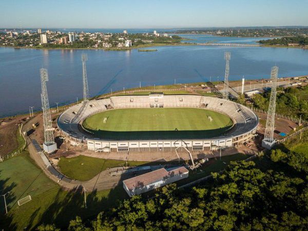 EBY ACLARA SITUACIÓN DEL ESTADIO DE LA LIGA ENCARNACENA