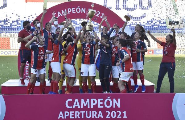 Comienza el Clausura Femenino: duelos, días, horarios y árbitras - Fútbol - ABC Color