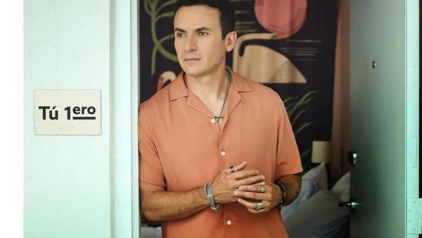 Diario HOY | Fonseca publica "Tú 1ero", un sencillo sobre el primer paso en el amor