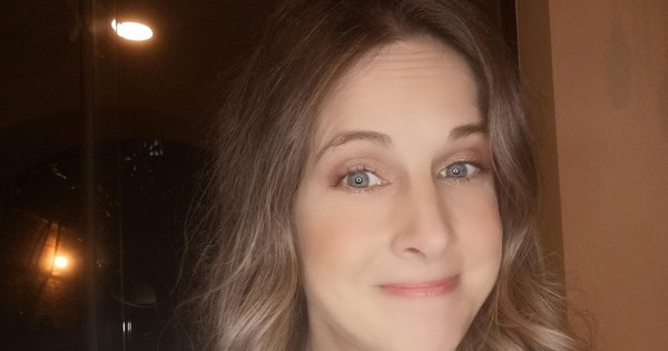 La Nación / Lory Anderson avivó nuevamente a su público