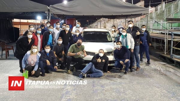 DIRECTORES DE SALUD APOYAN AL 100% A LOS FUNCIONARIOS DE LOS VACUNATORIOS.