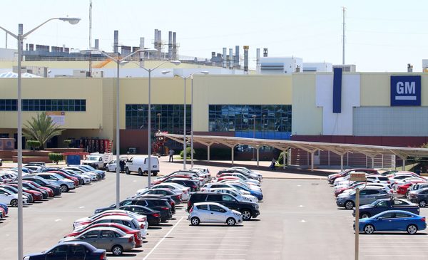 México y EEUU anuncian reparación tras queja laboral en planta mexicana de GM - MarketData