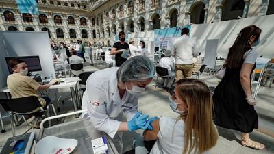 Delta se expande  y uso de mascarilla se extiende incluso entre vacunados