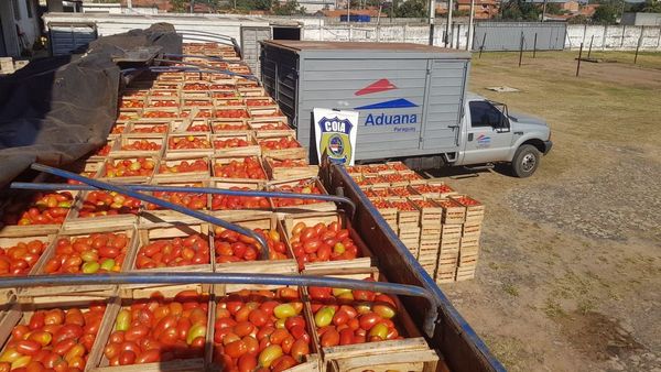 Decomisan casi 27 toneladas de tomate en Fndo. de la Mora