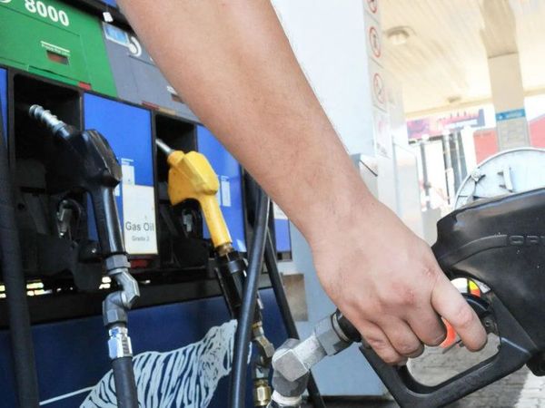Precio de todos los combustibles aumentan G. 400 desde hoy - Noticiero Paraguay