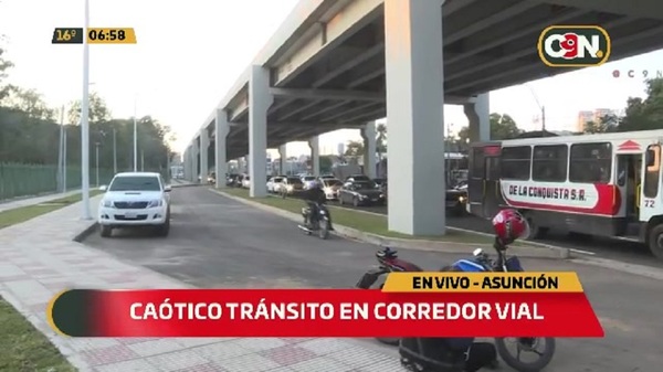 Tráfico en zona de obras del Corredor Vial Botánico - C9N
