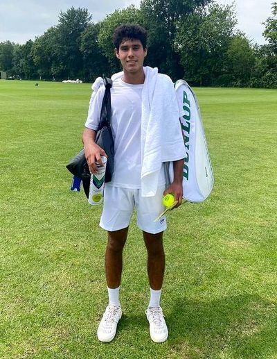 Daniel Vallejo se despidió en octavos del Wimbledon Júnior - Tenis - ABC Color