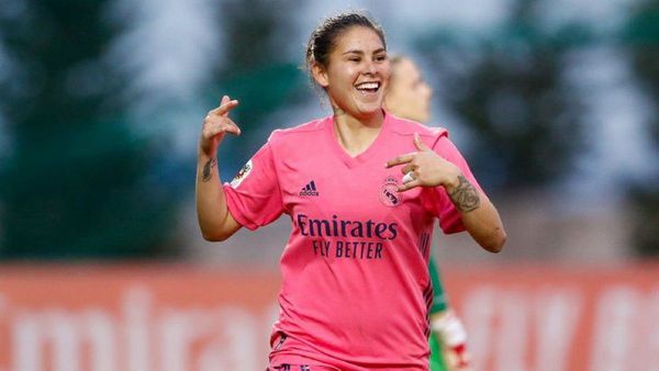 Jéssica Martínez sigue con futuro en el fútbol español