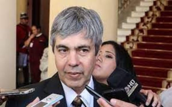 Pedro Ferreira, extitular de la ANDE fue imputado