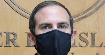 La Nación / Rasmussen: “No vemos viable seguir endeudando al país”