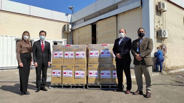 Diario HOY | Llegó primera tanda de 24 concentradores de oxigeno donados por Taiwán