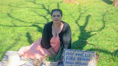 Doñas compiten por ser la reina del Mercado de Acahay